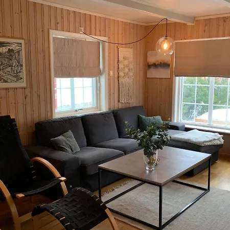 5-bedroom House In Lofoten Дом отдыха *
