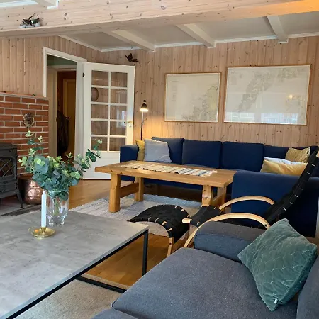 5-bedroom House In Lofoten Дом отдыха Рамберг